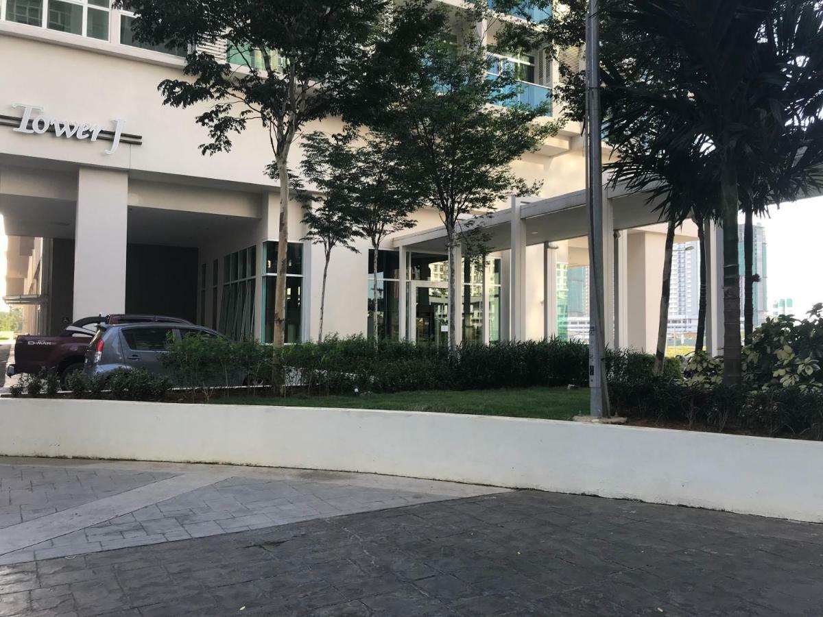 Fabulous Mutiara Ville サイバージャヤ エクステリア 写真